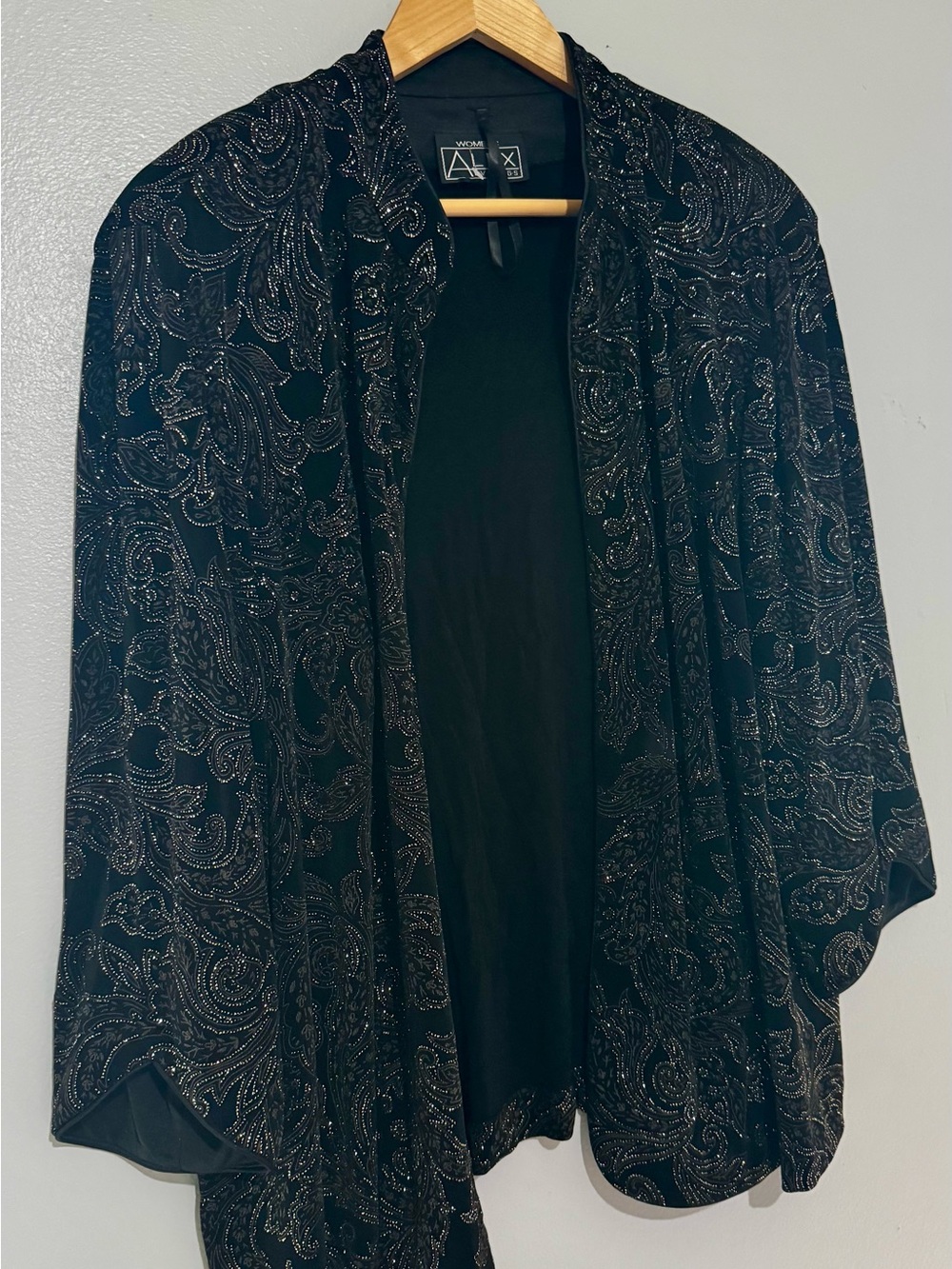 Vintage 90s Black Metallic Paisley Pattern Open-Front Poncho Cardigan Plus Size